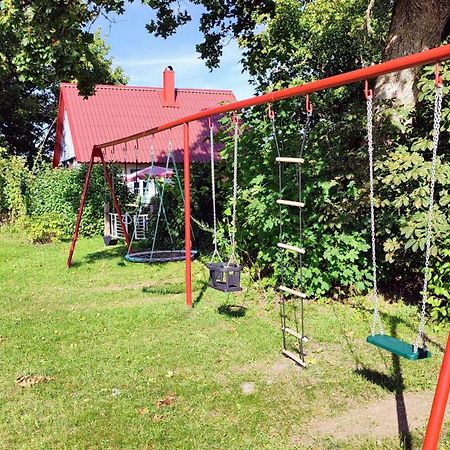 Viini Puhkemaja Pensionat Mustjala Exteriör bild